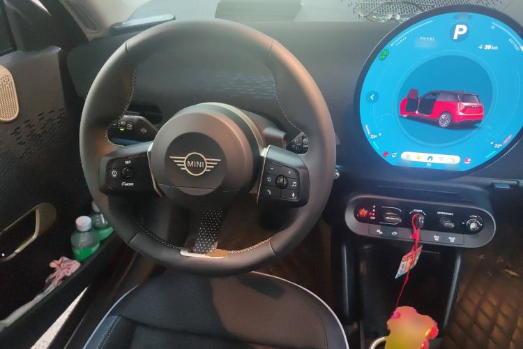 Used MINI Electric COOPER 2024 452km COOPER SE Artist Steering Wheel