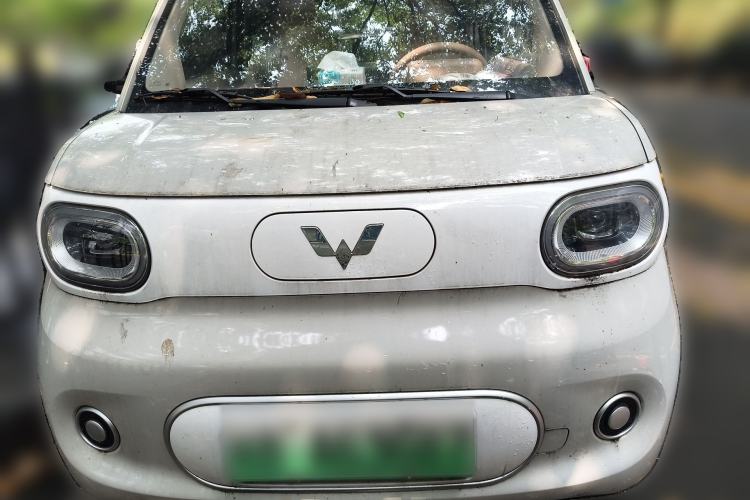 Used Wuling Hongguang MINIEV 2024 3rd Generation 215km Youth Edition Front