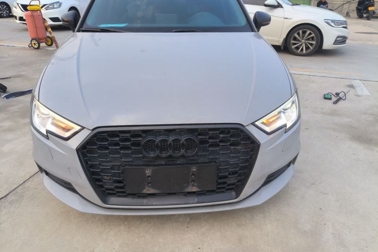 Used Audi A3 2018 30th Anniversary Edition Sportback 35 TFSI Ambition Model
