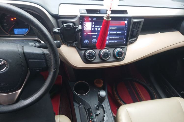 Used Toyota RAV4 2013 2.0L CVT Two-Wheel Drive Urban Edition