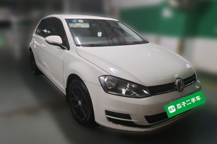 Used Volkswagen Golf 2016 1.6L Automatic Fashion Model
