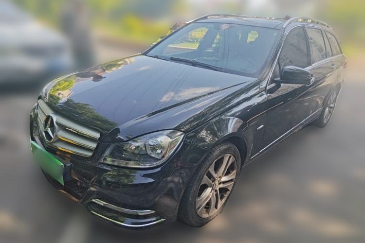 Used Mercedes-Benz C-Class 2011 C 200 Fashion Travel Edition