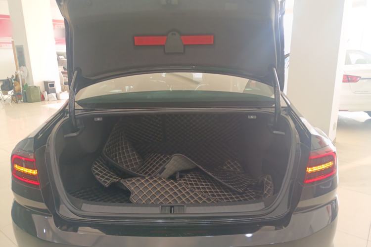 Used Volkswagen Magotan 2019 330TSI DSG Luxury Model China V Standard