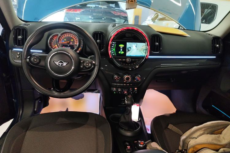 Used MINI Countryman 2018 1.5T COOPER Classic Edition