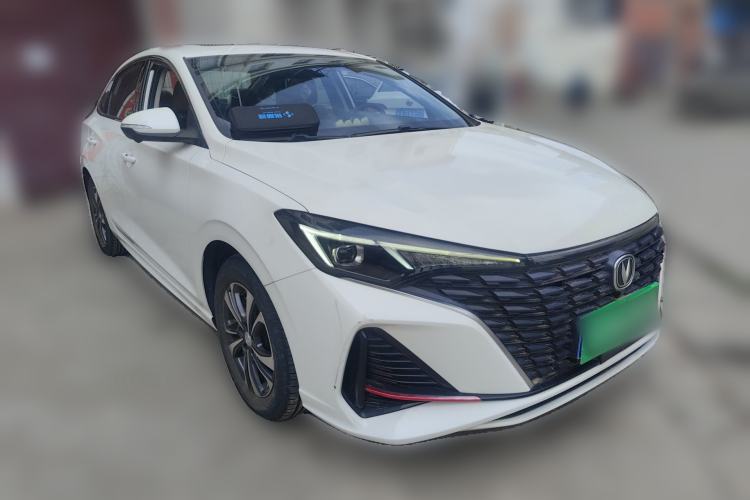 Used CHANGAN Eado 2022 PLUS Blue Whale NE 1.4T GDI DCT Prestige Edition Front Right 45 Deg