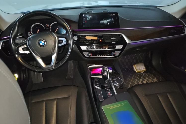 Used BMW 5 Series 2018 525Li Luxury Package