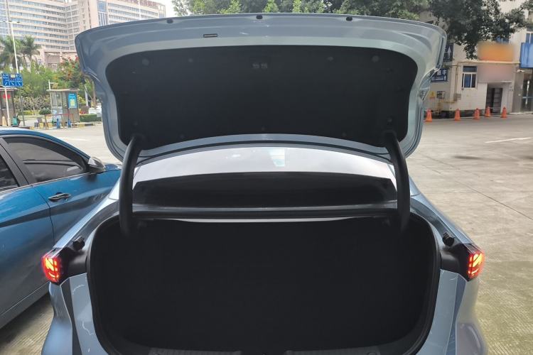 Used Geely Galaxy L6 2025 EM-i 140km Starship Edition
