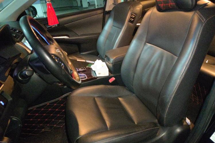 Used Toyota Camry 2016 2.0G 10th Anniversary Leading Edition
