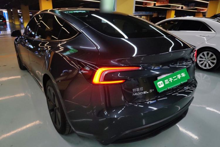 Used Tesla Model 3 2023 Long-Range All-Wheel-Drive Version