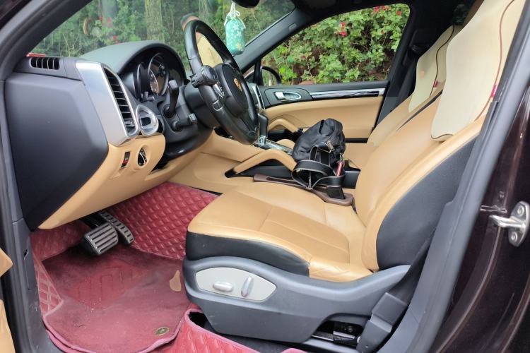 Used Porsche Cayenne 2014 Cayenne Platinum Edition 3.0T