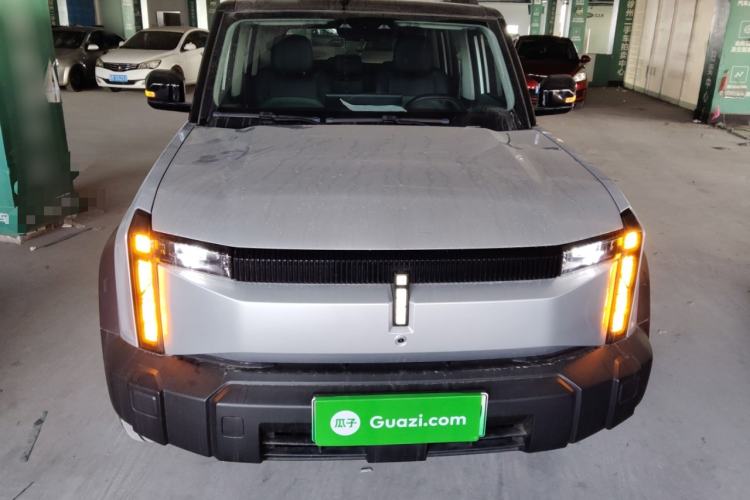 Used iCAR 03 2024 472km Four-Wheel Drive Long-Range Intelligent Advanced Version