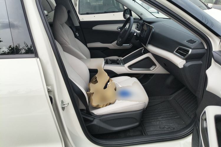 Used BYD Yuan UP 2025 Intelligent Driving Version 401 KM Dynamic Edition