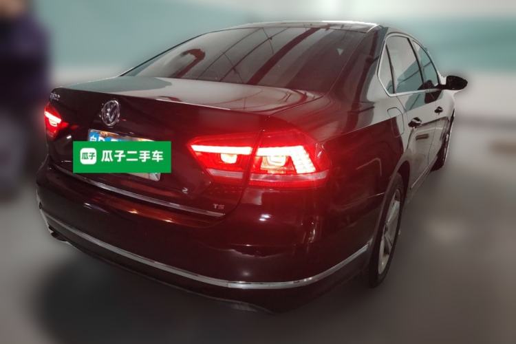 Used Volkswagen Passat 2011 1.8TSI DSG Prestige Edition Rear Right 45 Deg