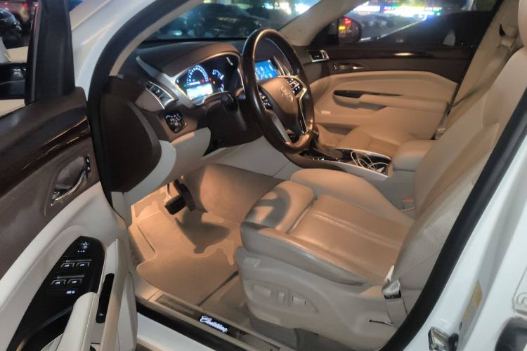 Used Cadillac SRX 2013 3.0L Elite Model
