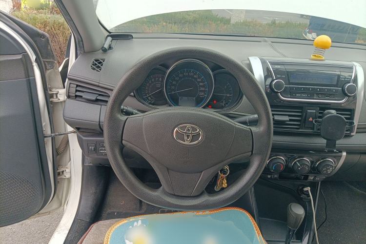 Used Toyota Vios 2014 1.3L Automatic Standard Edition Steering Wheel