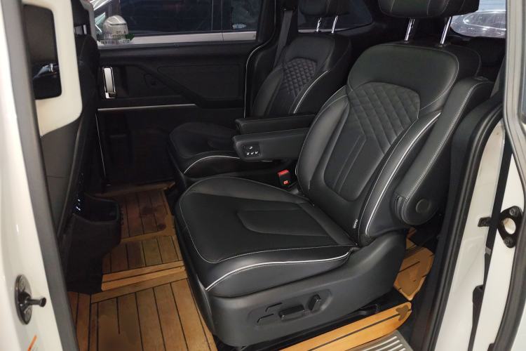 Used Hyundai Custo 2021 380TGDi Deluxe Edition DLX