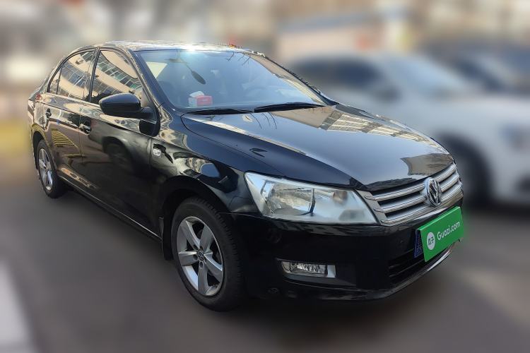 Used Volkswagen Santana 2013 1.4L Manual Comfort Edition Front Right 45 Deg