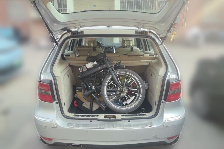 Used Mercedes-Benz B-Class 2009 B 200 Fashion Model Trunk