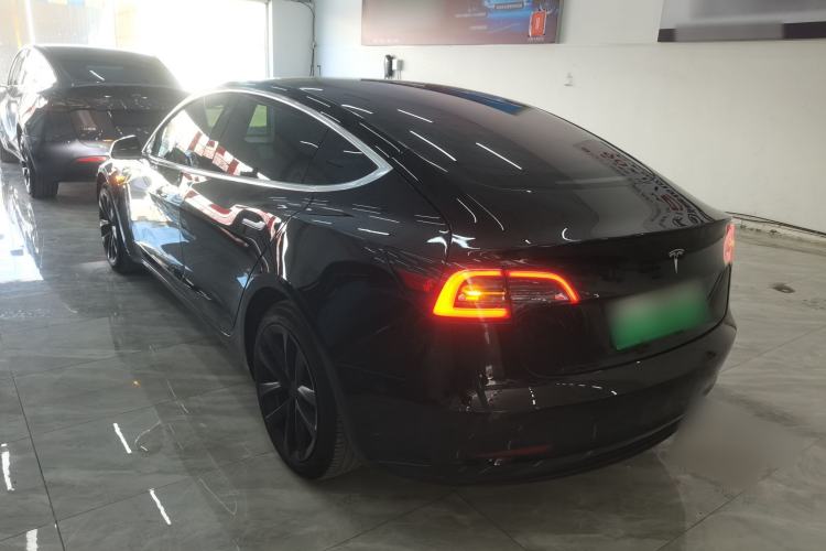 Used Tesla Model 3 2019 Long-Range Rear-Wheel-Drive Version Rear Left 45 Deg