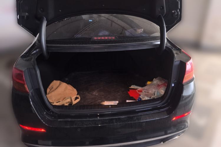 Used Kia K5 2012 2.0L Automatic DLX
