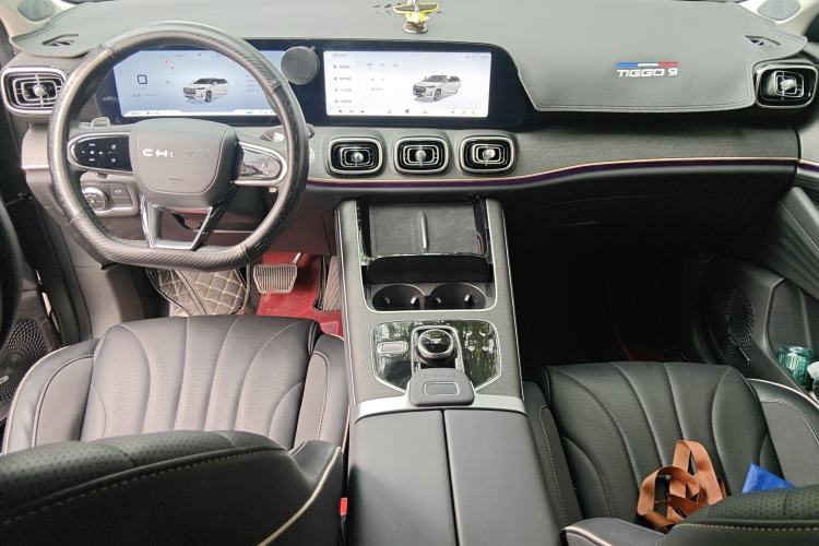 Used Chery Tiggo 9 2023 2.0T Dual-Clutch Two-Wheel Drive Luxury Edition 7 Seats Center Console