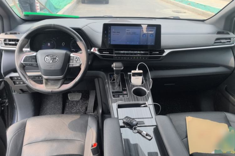 Used Toyota SIENNA 2021 2.5L Hybrid Ultimate Edition Center Console