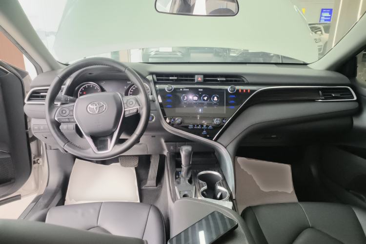 Used Toyota Camry 2019 2.0G Luxury Edition China VI Standard