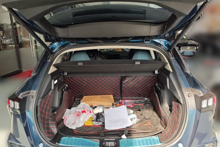 Used Lynk & Co 06 2020 1.5T YAO Halo Trunk