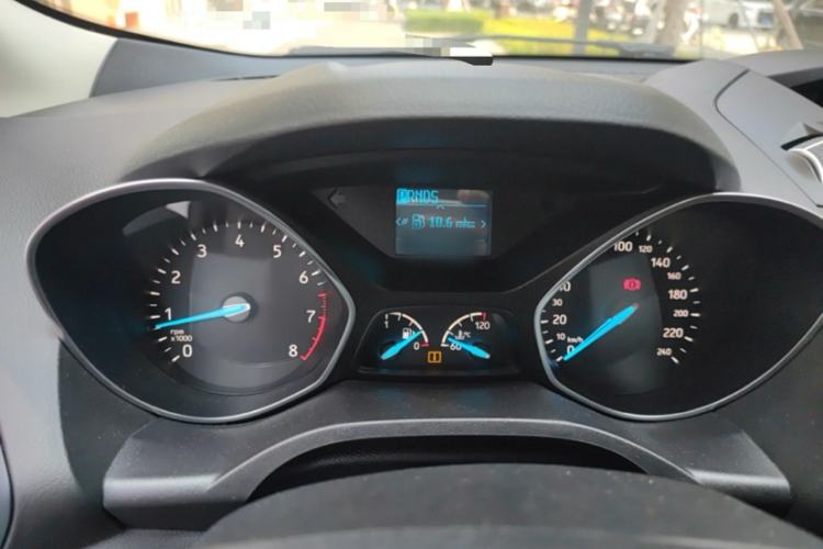 Used Ford Kuga 2017 EcoBoost 180 Two-Wheel-Drive Elite Trim
