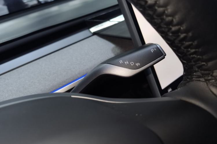 Used Tesla Model Y 2024 Rear-Wheel-Drive Version