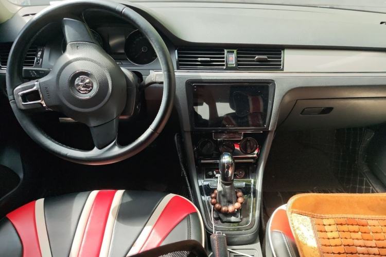 Used Volkswagen Bora 2015 Qihui Edition 1.6L Automatic Fashion Model