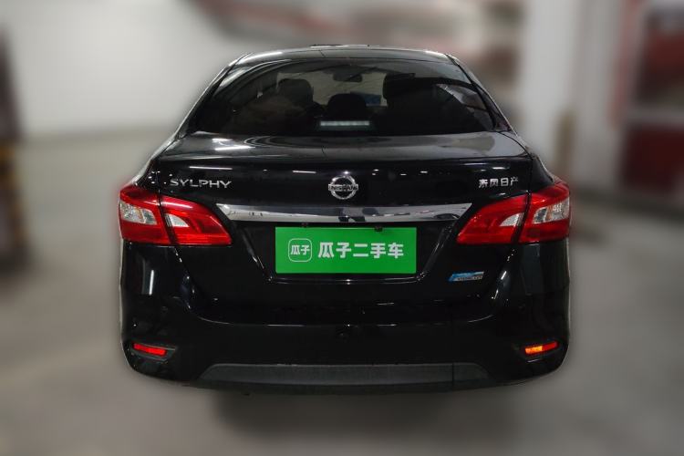 Used Nissan Sylphy 2019 1.6XV CVT Smart Connect Luxury Edition China VI Standard Rear