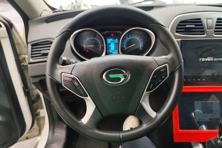 Used GAC Trumpchi GS5 2014 2.0L Manual Two-Wheel Drive Anniversary Value Edition
