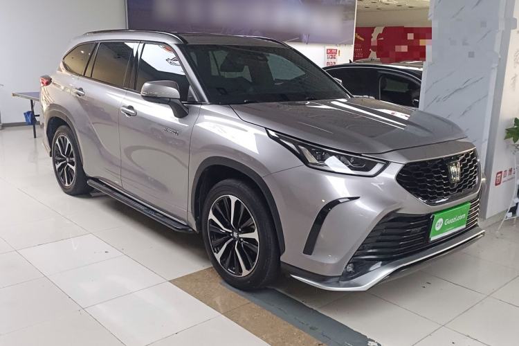 Used Toyota Crown Kluger 2021 2.5L HEV Four-Wheel Drive Premium Edition Front Right 45 Deg