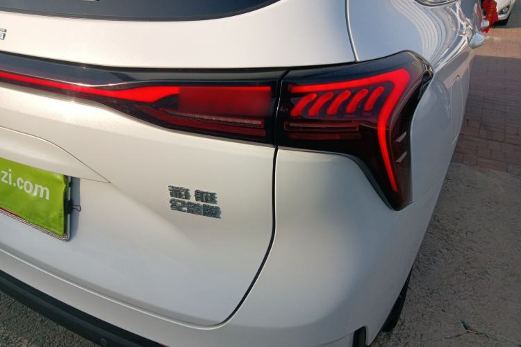 Used FORTHING Yacht 2022 1.5T DCT Chasing-the-Waves Edition