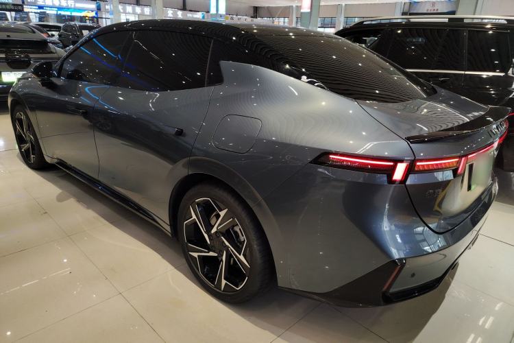 Used Lynk & Co 07 2024 EM-P 126 Long-Range Ultra