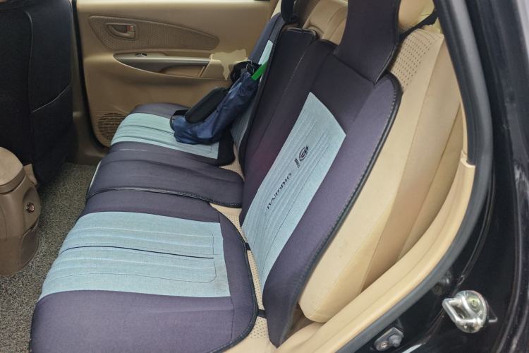 Used Hyundai Tucson 2009 2.0L Manual Two-Wheel Drive Fashion Edition