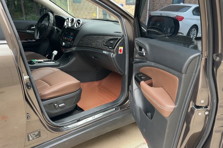 Used BYD S7 2017 2.0T Automatic Prestige Edition
