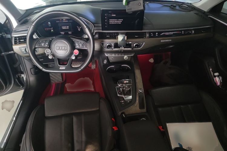 Used Audi A4L 2020 40 TFSI quattro Luxury Dynamic Model
