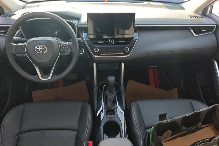 Used Toyota FRONTLANDER 2023 2.0L CVT Luxury Edition
