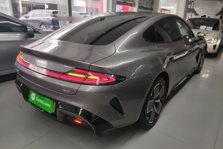 Used Xiaomi Auto SU7 2024 Rear-Drive Long-Range Intelligent Driving Version
