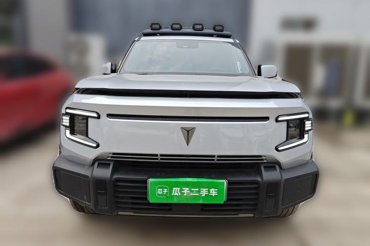 Used Deepal G318 2024 Four-Wheel-Drive Air Suspension Model
