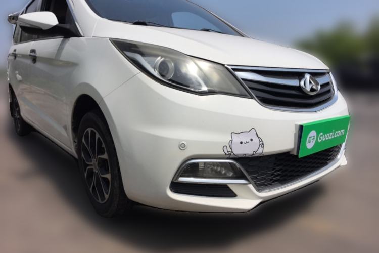 Used CHANGAN KAICHENG Oushang A600 2016 1.5L Manual Luxury 7-Seater Front Right 45 Deg