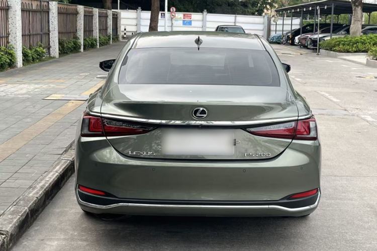 Used Lexus ES 2021 200 Excellence Edition
