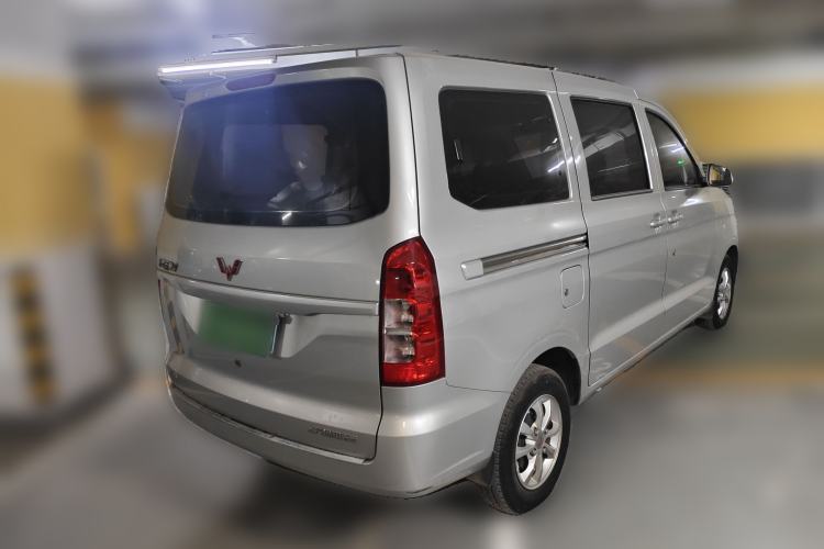 Used Wuling Hongguang V 2021 1.5L Refreshed Enjoyment Edition LAR

