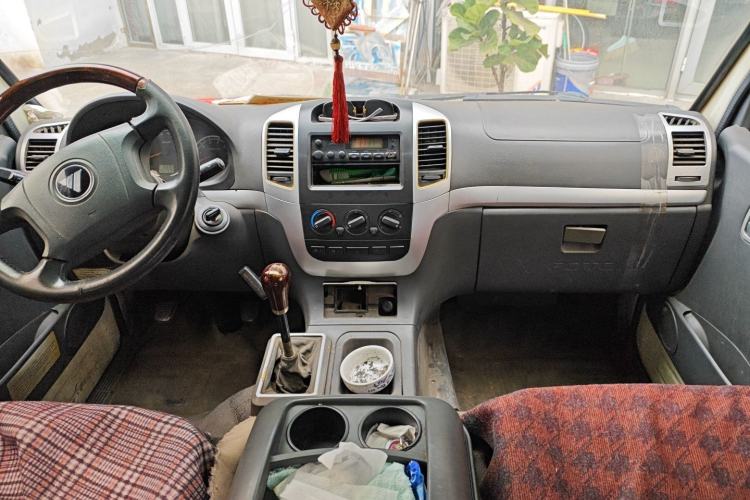 Used Foton Scenic 2010 2.0L Express Classic Short-Wheelbase Low-Roof 491EQ4A
