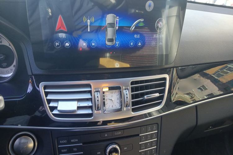 Used Mercedes-Benz E-Class 2015 E 260 L Sport Edition Audio And AC Panel