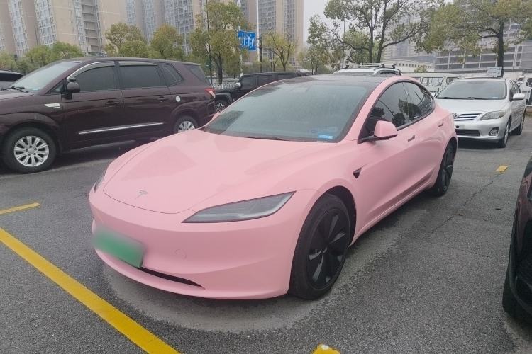 Used Tesla Model 3 2023 Rear-Wheel-Drive Version