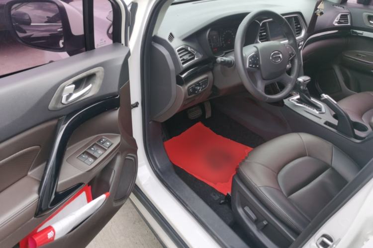 Used GAC Trumpchi GS4 2015 200T G-DCT Luxury Edition Driver Seat