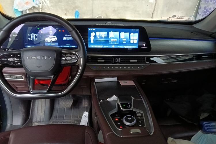 Used Chery Tiggo 8 PRO 2024 Champion Edition 390T Two-Wheel Drive Peak Version 7 Seats